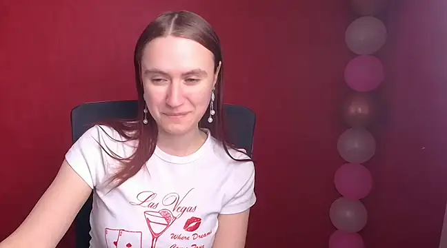 Snapshot of Gabriellagirl chatting on 02-18-25, 11:19 Gabriellagirl online show from 02-18-25, 11:19