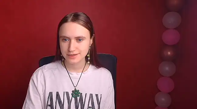 Snapshot of Gabriellagirl chatting on 02-21-25, 07:32 Gabriellagirl online show from 02-21-25, 07:32