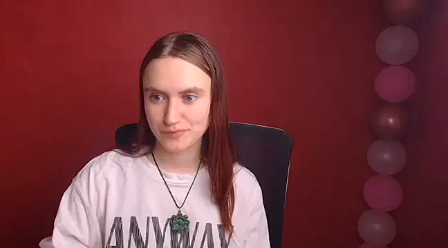 Snapshot of Gabriellagirl chatting on 02-21-25, 10:37 Gabriellagirl online show from 02-21-25, 10:37