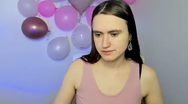 Snapshot of Gabriellagirl chatting on 02-27-25, 08:31 Gabriellagirl online show from 02-27-25, 08:31