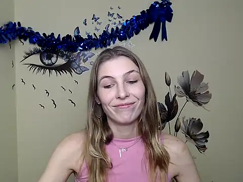 Snapshot of StrangerGi chatting on 01-27-25, 04:11 StrangerGi online show from 01-27-25, 04:11