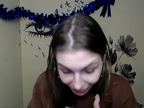 Snapshot of StrangerGi chatting on 01-28-25, 07:11 StrangerGi online show from 01-28-25, 07:11