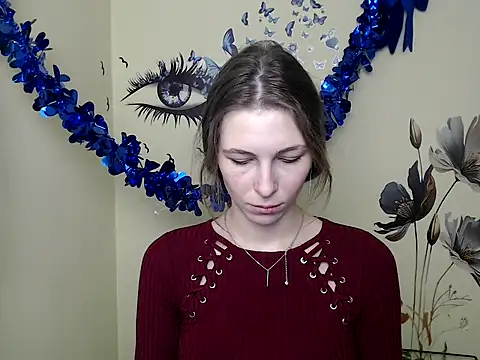 Snapshot of StrangerGi chatting on 02-14-25, 07:07 StrangerGi online show from 02-14-25, 07:07