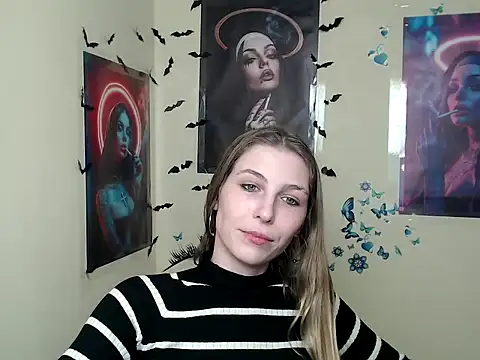 Snapshot of StrangerGi chatting on 03-13-25, 03:50 StrangerGi online show from 03-13-25, 03:50