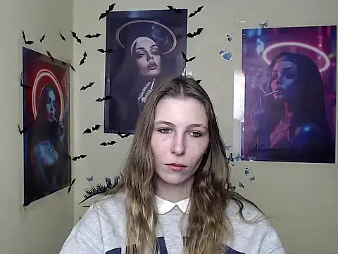 Snapshot of StrangerGi chatting on 03-18-25, 12:47 StrangerGi online show from 03-18-25, 12:47