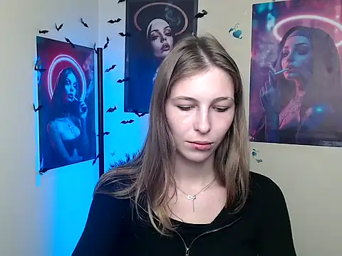 Snapshot of StrangerGi chatting on 09-13-25, 06:13 StrangerGi online show from 09-13-25, 06:13