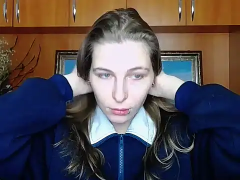 Snapshot of StrangerGi chatting on 01-10-26, 07:10 StrangerGi online show from 01-10-26, 07:10