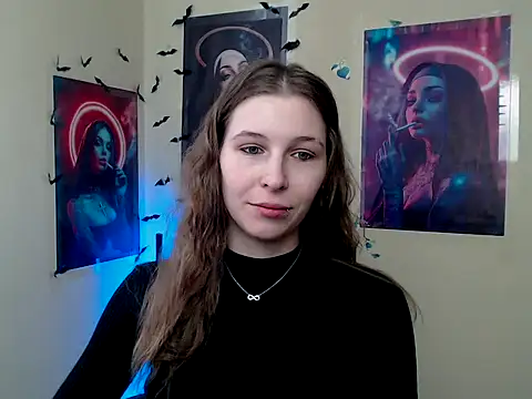 Snapshot of StrangerGi chatting on 02-06-26, 07:12 StrangerGi online show from 02-06-26, 07:12