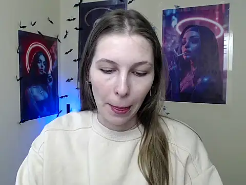 Snapshot of StrangerGi chatting on 02-08-26, 07:01 StrangerGi online show from 02-08-26, 07:01