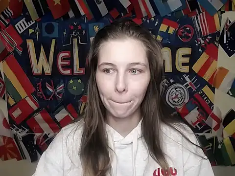 Snapshot of StrangerGi chatting on 02-18-26, 07:04 StrangerGi online show from 02-18-26, 07:04