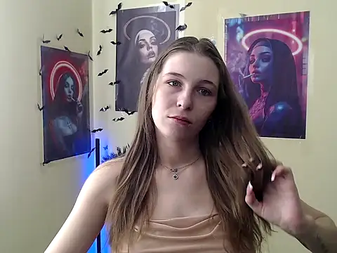 Snapshot of StrangerGi chatting on 03-10-26, 07:02 StrangerGi online show from 03-10-26, 07:02