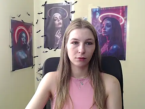 Snapshot of StrangerGi chatting on 04-03-26, 05:49 StrangerGi online show from 04-03-26, 05:49