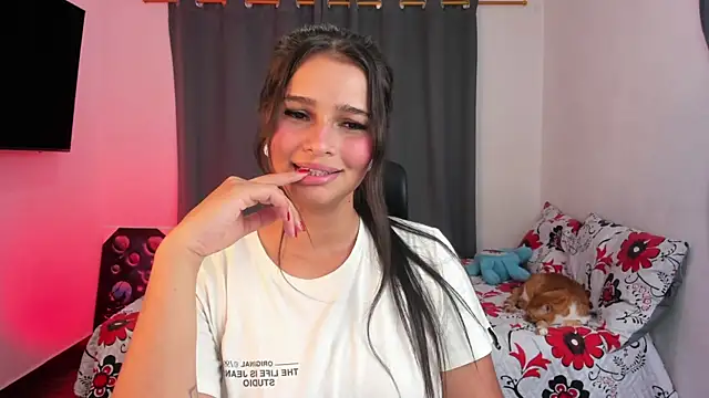 Snapshot of Abby_Parker1 chatting on 10-10-25, 09:14 Abby Parker1 online show from 10-10-25, 09:14