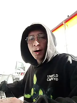 Juliandr188 online show from 11-29-25, 12:30