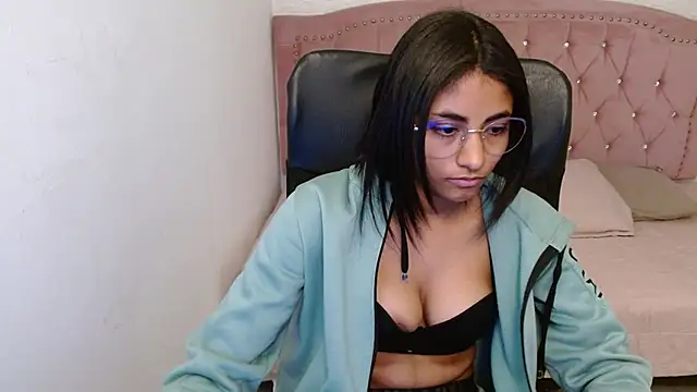 shaneelle online show from 02-08-25, 06:12