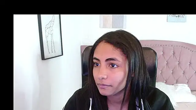 shaneelle online show from 11-06-25, 03:18