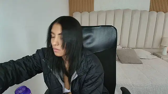 shaneelle online show from 04-28-26, 12:10