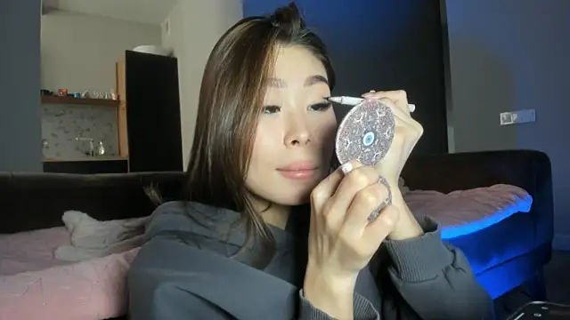 Yukisans online show from 02-27-25, 09:54