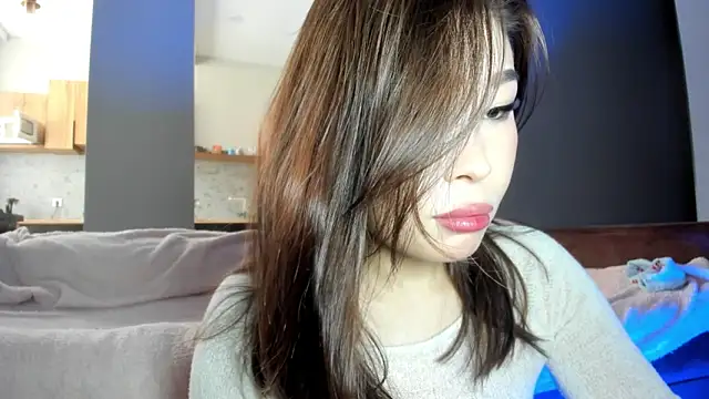 Yukisans online show from 02-28-25, 10:52