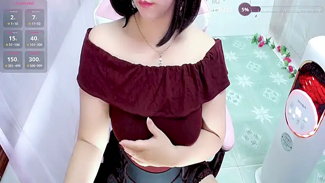 Snapshot of Kae_Jp chatting on 11-24-25, 08:41 Kae Jp online show from 11-24-25, 08:41