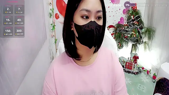 Snapshot of Kae_Jp chatting on 12-13-25, 10:04 Kae Jp online show from 12-13-25, 10:04