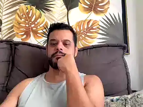 HornyBeachBoyBR online show from 05-08-26, 12:32