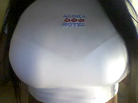 Snapshot of izanmiller2001 chatting on 02-26-25, 08:11 izanmiller2001 online show from 02-26-25, 08:11