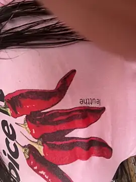 Snapshot of izanmiller2001 chatting on 11-17-25, 06:35 izanmiller2001 online show from 11-17-25, 06:35