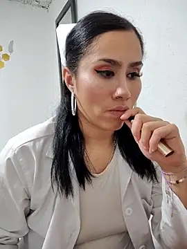 Sweet  Nurse1 online show from 02-17-25, 06:31