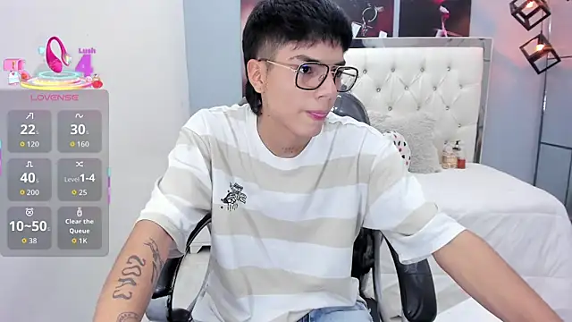 Snapshot of Noha_scott chatting on 03-13-26, 11:22 Noha scott online show from 03-13-26, 11:22