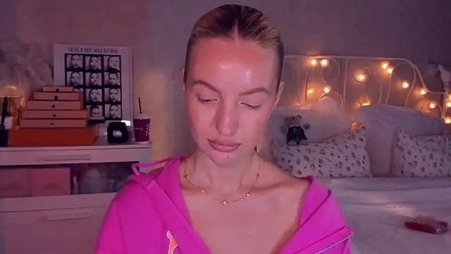 aestetick online show from 02-11-26, 10:20