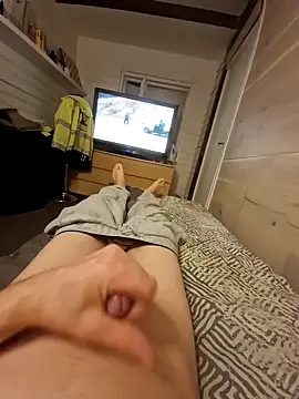 Snapshot of marcis222 chatting on 03-15-26, 05:30 marcis222 online show from 03-15-26, 05:30