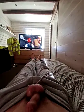 marcis222 online show from 04-19-26, 03:44