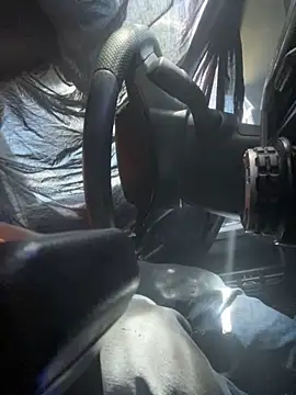 rocket8669 online show from 04-28-26, 04:34