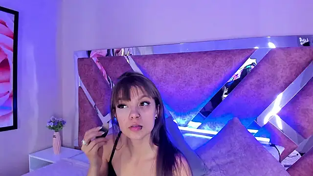 AmmyJones  online show from 10-14-25, 07:14