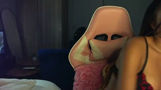 Snapshot of Sexylisa670 chatting on 01-06-26, 08:12 Sexylisa670 online show from 01-06-26, 08:12