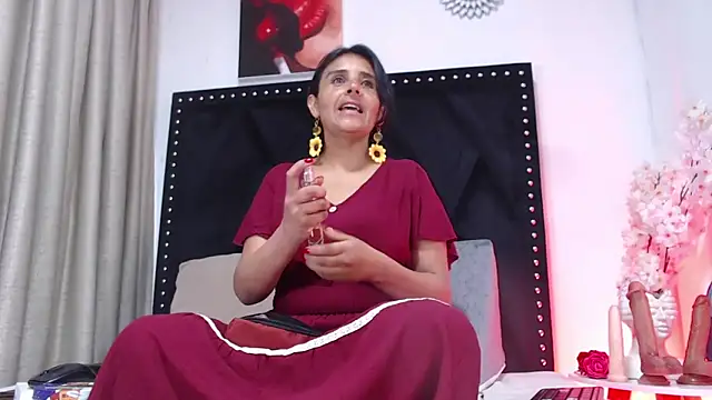  Marcela   online show from 03-06-25, 12:19