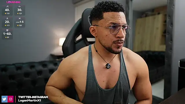 Snapshot of Martin_Logan chatting on 02-08-26, 11:08 Martin Logan online show from 02-08-26, 11:08