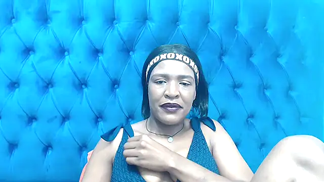 SpicyQueenxxxx online show from 04-15-26, 06:37