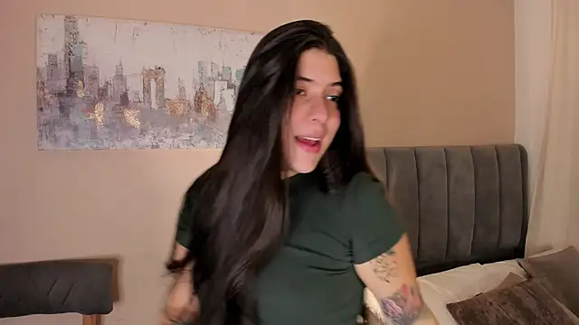 Snapshot of dakotaa__ chatting on 11-01-25, 08:22 dakotaa online show from 11-01-25, 08:22