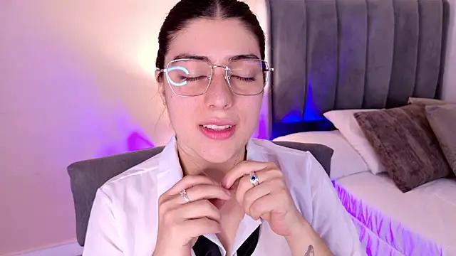 Snapshot of dakotaa__ chatting on 03-10-26, 07:41 dakotaa online show from 03-10-26, 07:41