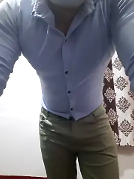 Guyinshortss online show from 02-13-26, 08:38