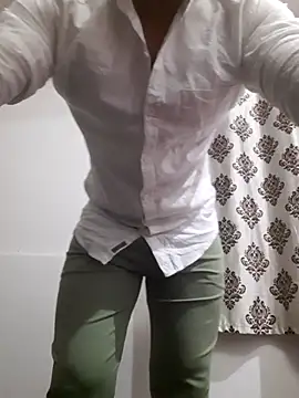 Guyinshortss online show from 02-27-26, 08:20