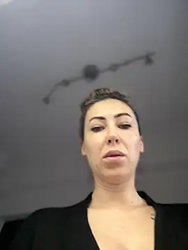 RaquelleDevon online show from 01-15-26, 06:07