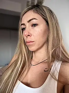 RaquelleDevon online show from 03-09-26, 07:12