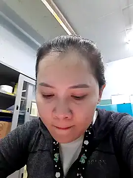 Snapshot of Benlla2802 chatting on 12-07-24, 05:42 Benlla2802 online show from 12-07-24, 05:42