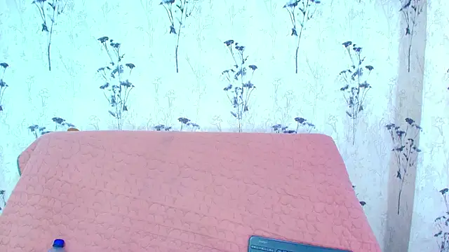 Mia candy 0 online show from 03-21-25, 06:18