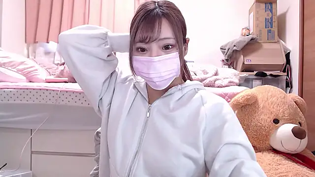 Snapshot of _chanMOMO_ chatting on 12-07-24, 06:21 chanMOMO online show from 12-07-24, 06:21