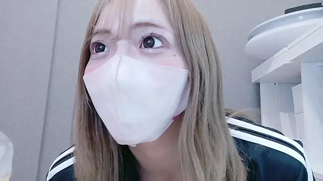  chanMOMO  online show from 06-17-26, 03:46