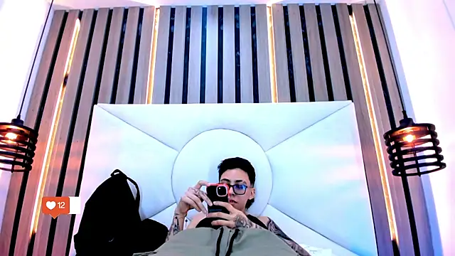 Cutie Shy  online show from 11-24-25, 07:24